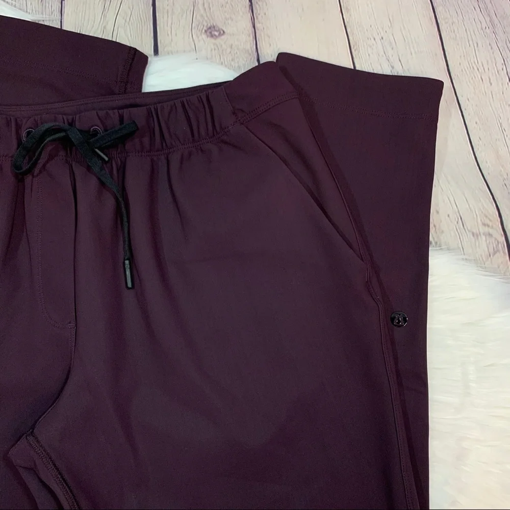 Lululemon Luxtreme Eggplant Cropped Ankle Pant